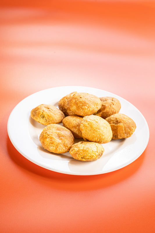 Khasta Dal Kachori (0.5lb)